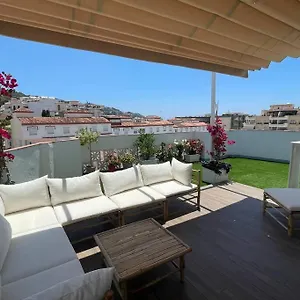 https://apartamento-en-la-la-herradura-granada.es-andalucia.com