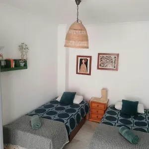 https://apartamento-catedra.es-andalucia.com